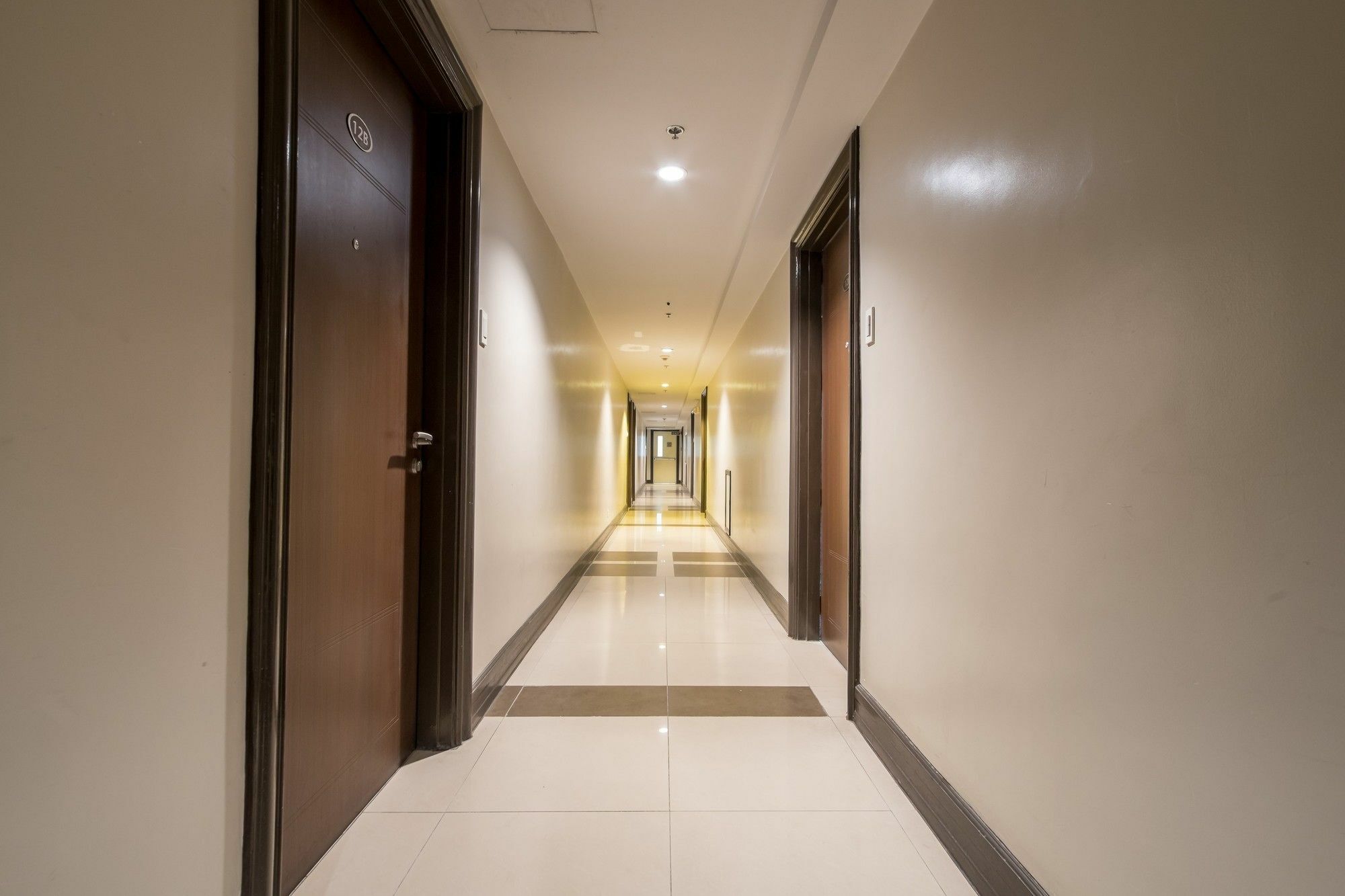 Zen Home Forbeswood Parklane Bgc Taguig Eksteriør bilde