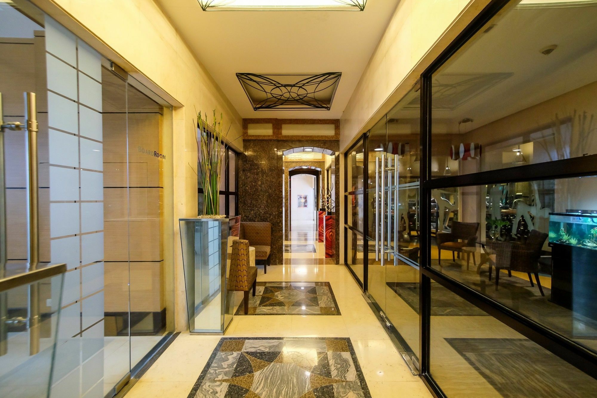 Zen Home Forbeswood Parklane Bgc Taguig Eksteriør bilde
